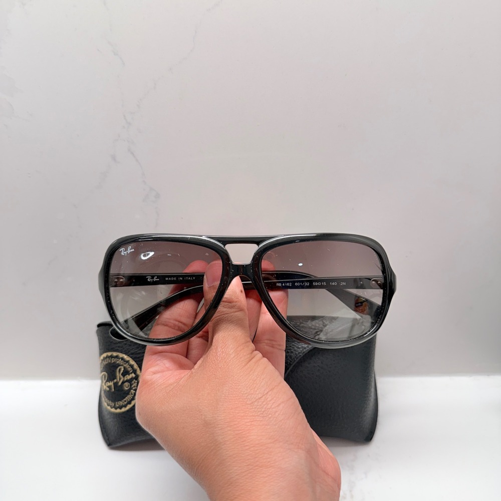 Ray-Ban RB4162 601/32 Sunglasses Black Gray Gradient Pilot 59-15-140 Italy